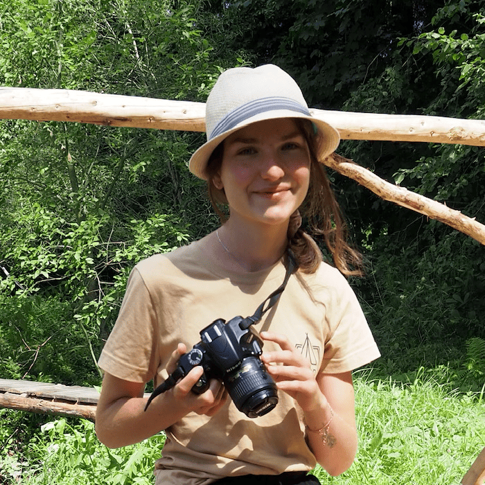 Eliška Lossmannová - Vedoucí/Fotografka