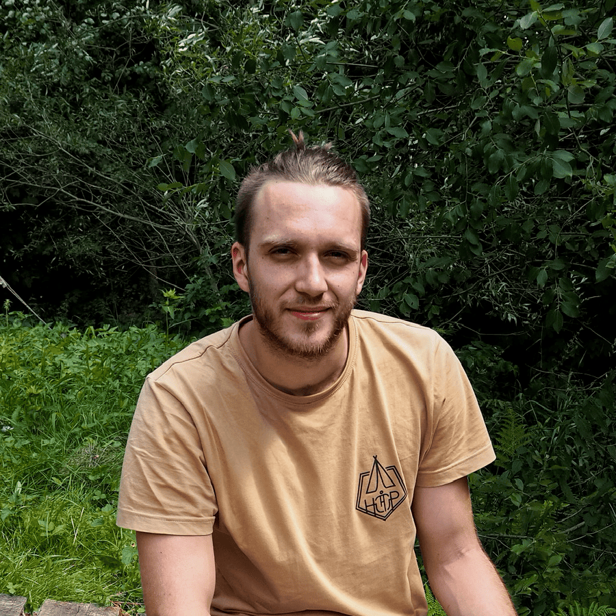 Matěj „Majk“ Majkus - Zástupce hl. vedoucího tábora